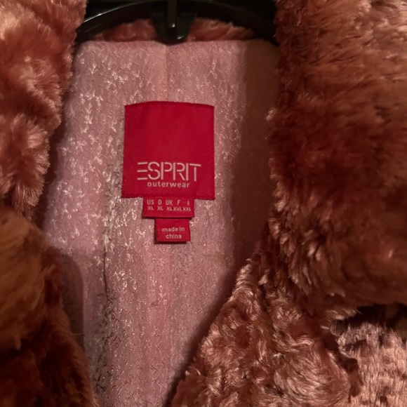 Esprit pink faux fur light weight jacket with collar size Extra large very soft - Picture 2 of 5